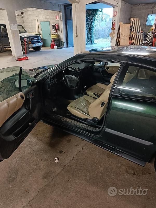 Usata Opel Calibra Color Edition 1993 Verde Coupé