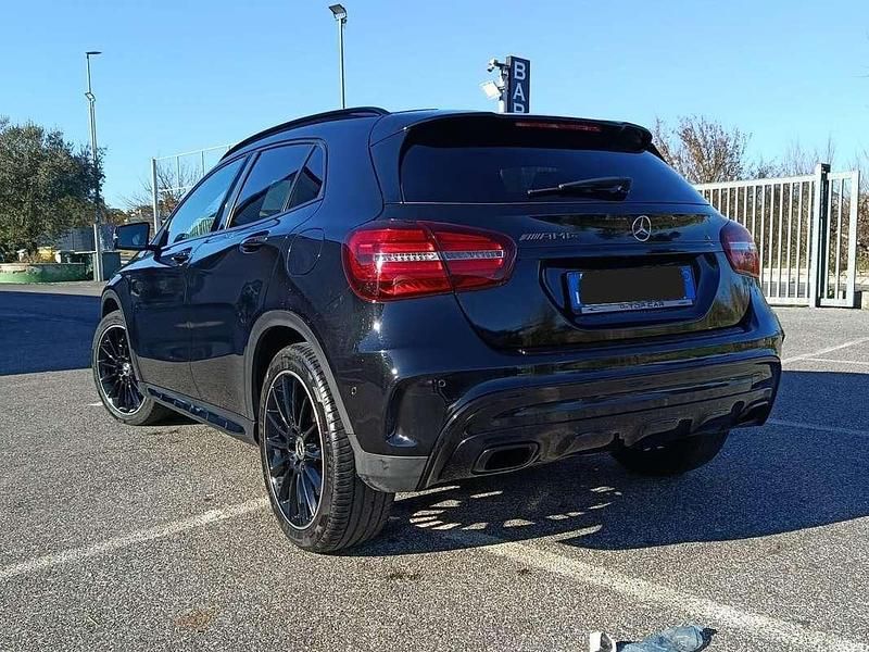 Usata Mercedes GLA200 Edition 136 CV (100 kW) 2018 Nero SUV
