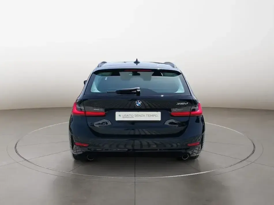 Usata BMW 318 150 CV (110 kW) 2021 Nero Station wagon