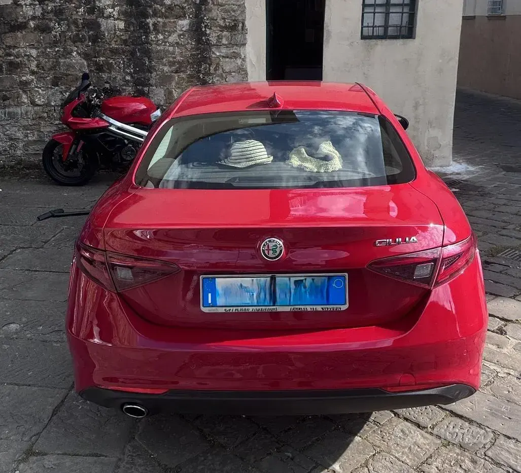 Usata Alfa Romeo Giulia Business 136 CV (100 kW) 2018 Rosso Berlina