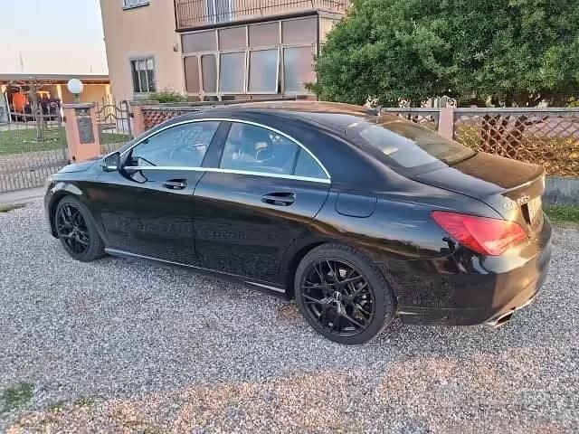 Käytetty Mercedes CLA220 Premium 177 HP (130 kW) 2016 Musta Sedan