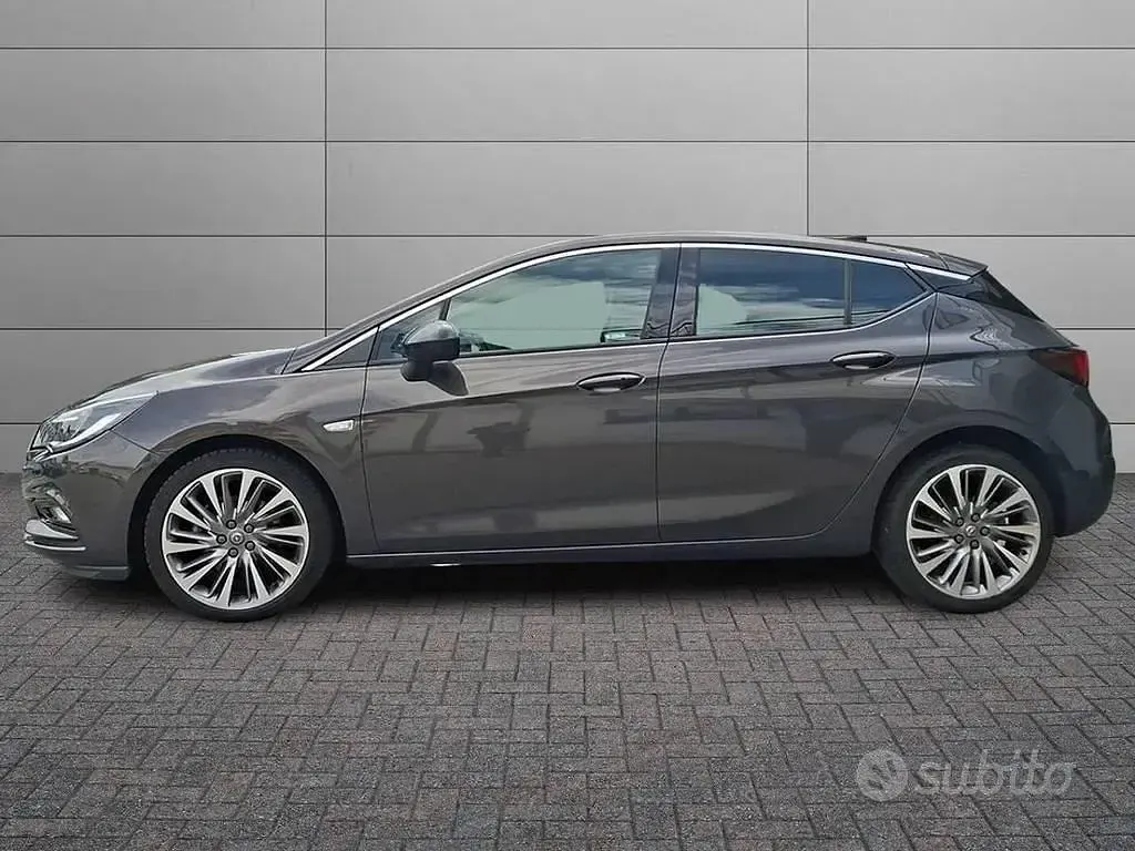 Usata Opel Astra Innovation 136 CV (100 kW) 2017 Grigio Berlina