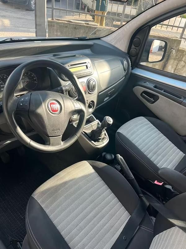 Usata Fiat Qubo Active 69 CV (50 kW) 2010 Grigio Monovolume