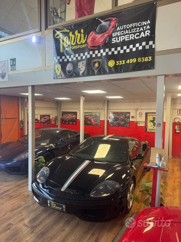 Usata Ferrari 360 400 CV (294 kW) 2001 Nero Coupé