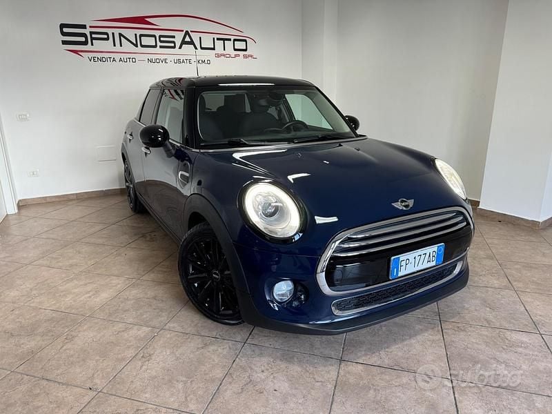 Usata Mini Cooper D Hype 116 CV (85 kW) 2018 Blu Utilitaria