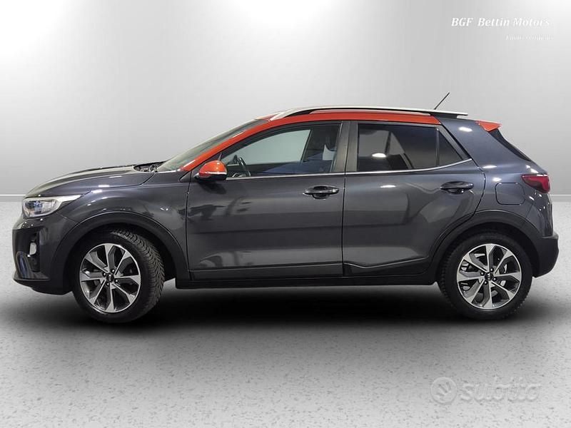 Usata Kia Stonic 110 CV (80 kW) 2018 Grigio SUV