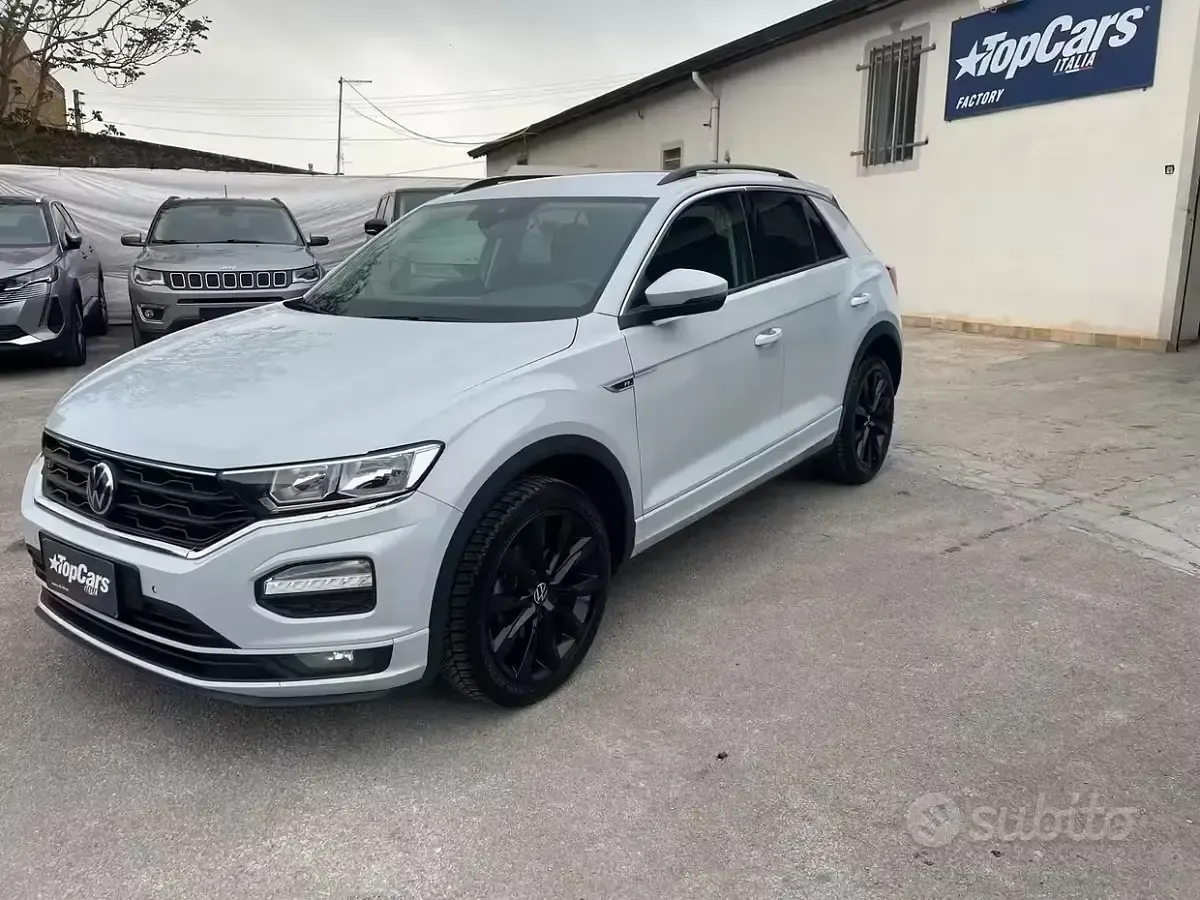 Käytetty VW T-Roc R-line 110 HP (80 kW) 2021 Valkoinen Katumaasturi