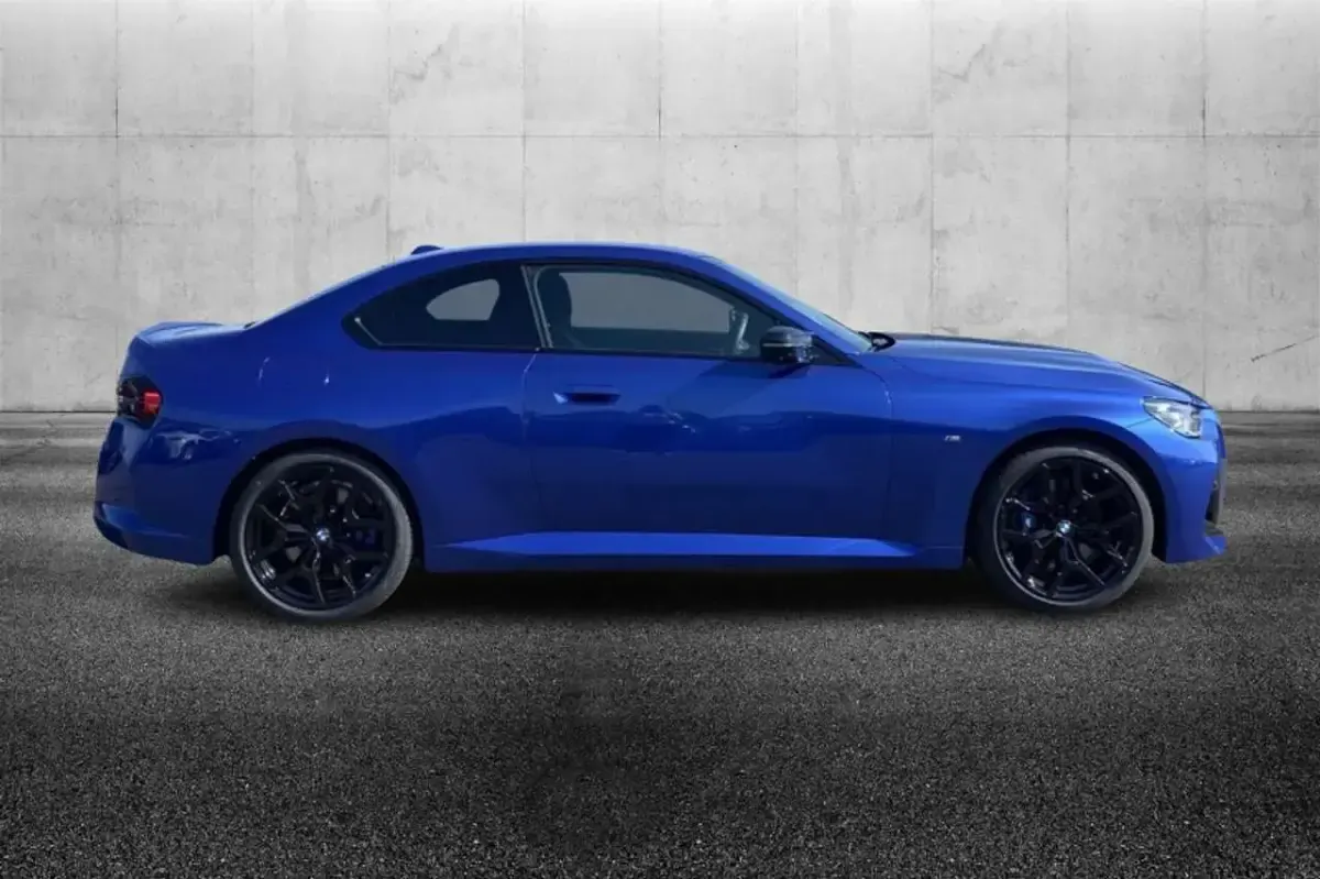 Usata BMW M240i 374 CV (275 kW) 2025 Blu/azzurro Coupé