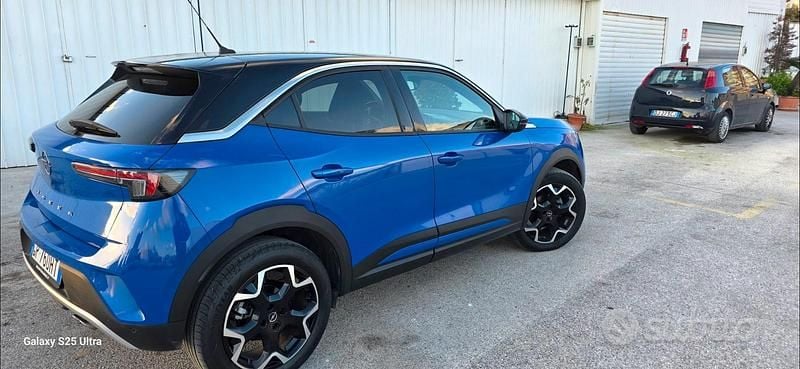 Usata Opel Mokka Ultimate 136 CV (100 kW) 2023 Blu SUV