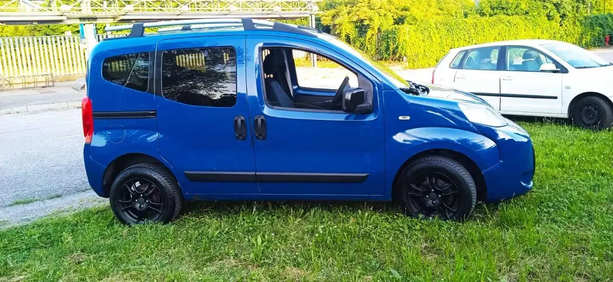 Usata Fiat Qubo Active 73 CV (53 kW) 2009 Blu/azzurro Monovolume