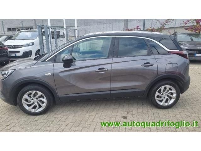 Usata Opel Crossland X Innovation 102 CV (75 kW) 2020 Grigio SUV