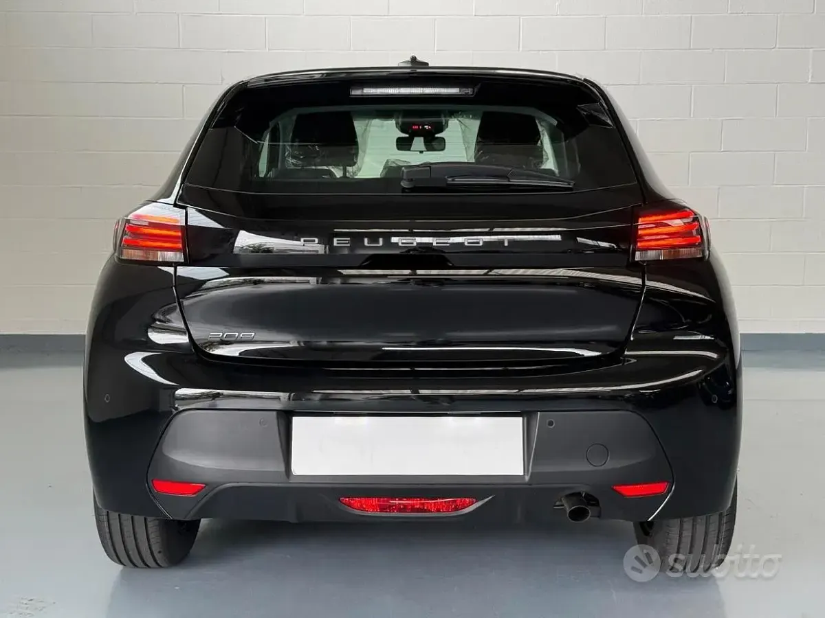 Nuova Peugeot 208 Style 101 CV (74 kW) 2026 Nero perla Utilitaria