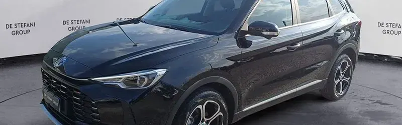 Nuova MG ZS Comfort 116 CV (85 kW) 2026 Verde SUV