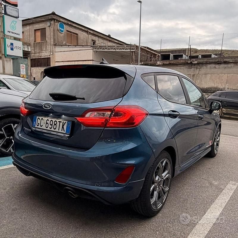 Usata Ford Fiesta ST-Line 95 CV (69 kW) 2020 Blu Utilitaria