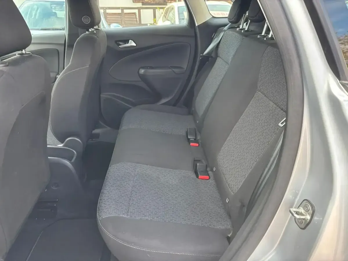 Usata Opel Crossland Edition 110 CV (80 kW) 2023 Argento SUV