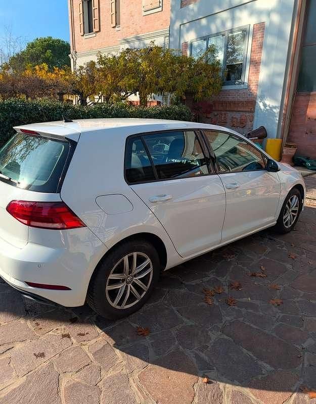 Usata VW Golf VII Trendline 131 CV (96 kW) 2019 Berlina