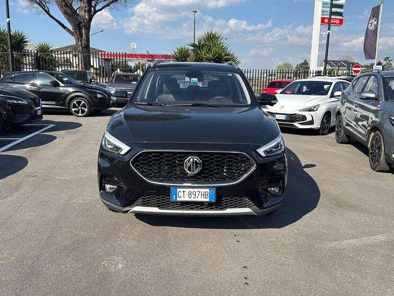 Usata MG ZS Luxury 106 CV (77 kW) 2024 Nero SUV