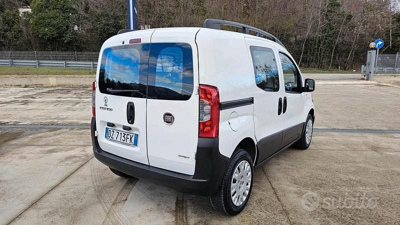 Usata Fiat Fiorino 75 CV (55 kW) 2009 Bianco Monovolume