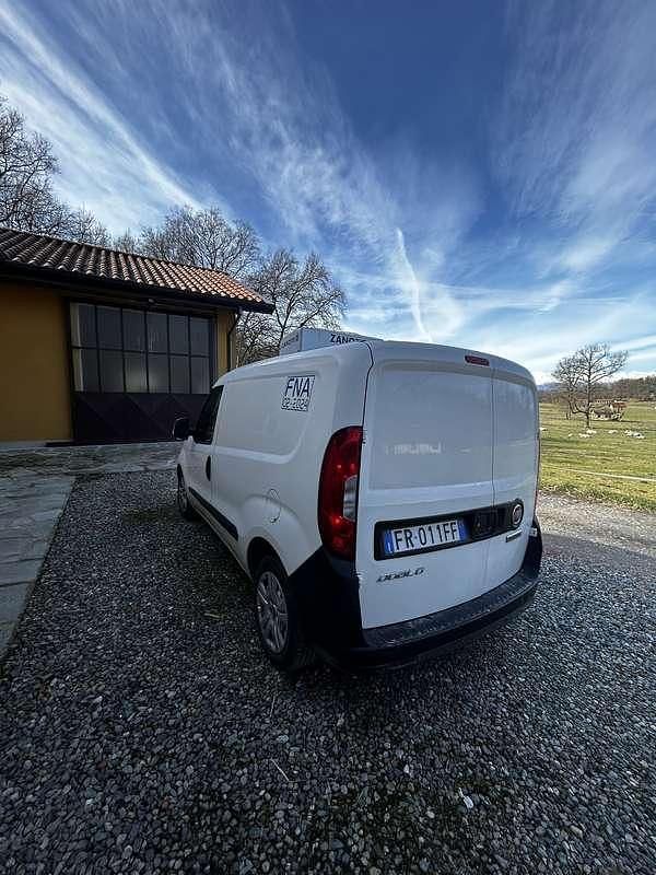 Usata Fiat Doblò 105 CV (77 kW) 2018 Monovolume
