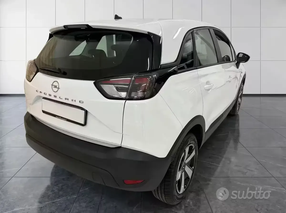 Usata Opel Crossland Edition 110 CV (80 kW) 2023 Bianco SUV