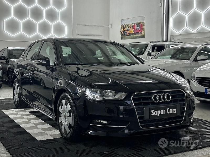 Usata Audi A3 Attraction 110 CV (80 kW) 2014 Nero Berlina