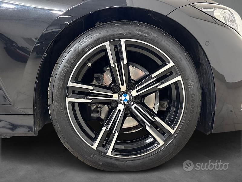 Usata BMW 318 M Sport 149 CV (109 kW) 2022 Nero Berlina