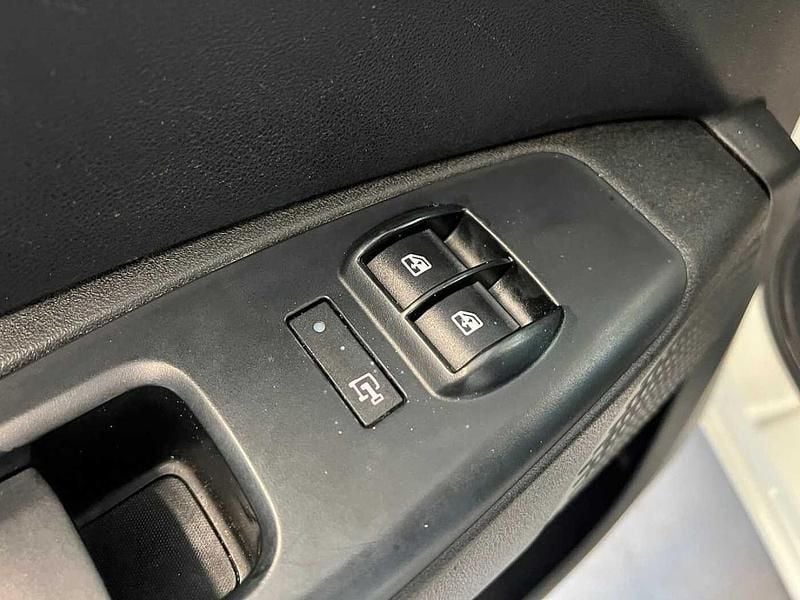 Begagnad Fiat Doblò 120 HK (88 kW) 2019 Vit Minibuss
