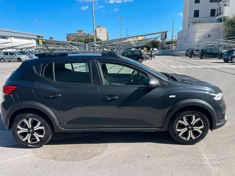 Usata Dacia Sandero Expression 2023 Grigio SUV
