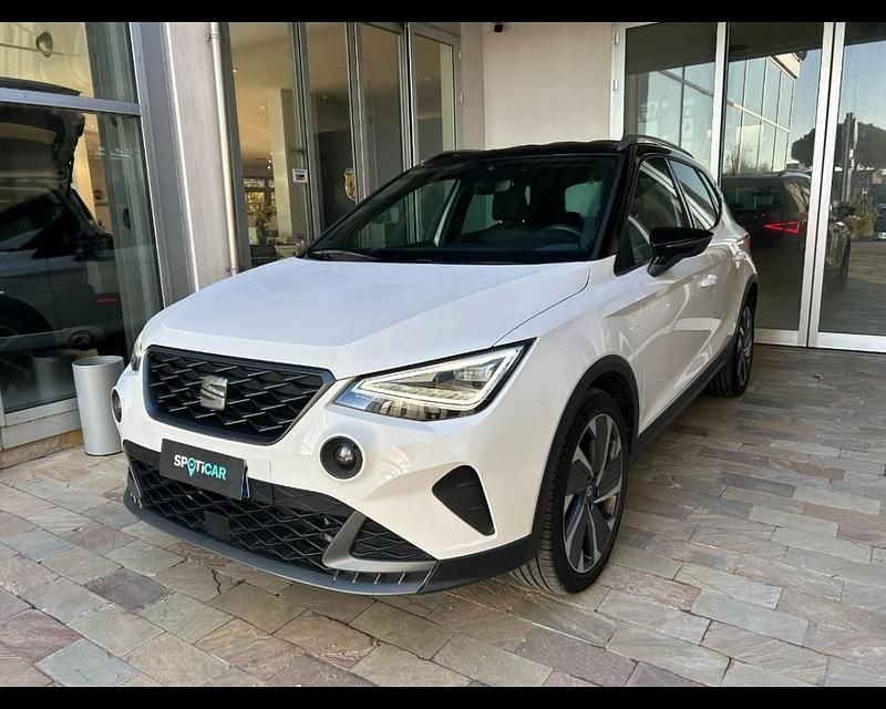 Bianco Usata 2021 Seat Arona FR SUV | 15.500 € (Buon prezzo) - Immagine 1/4