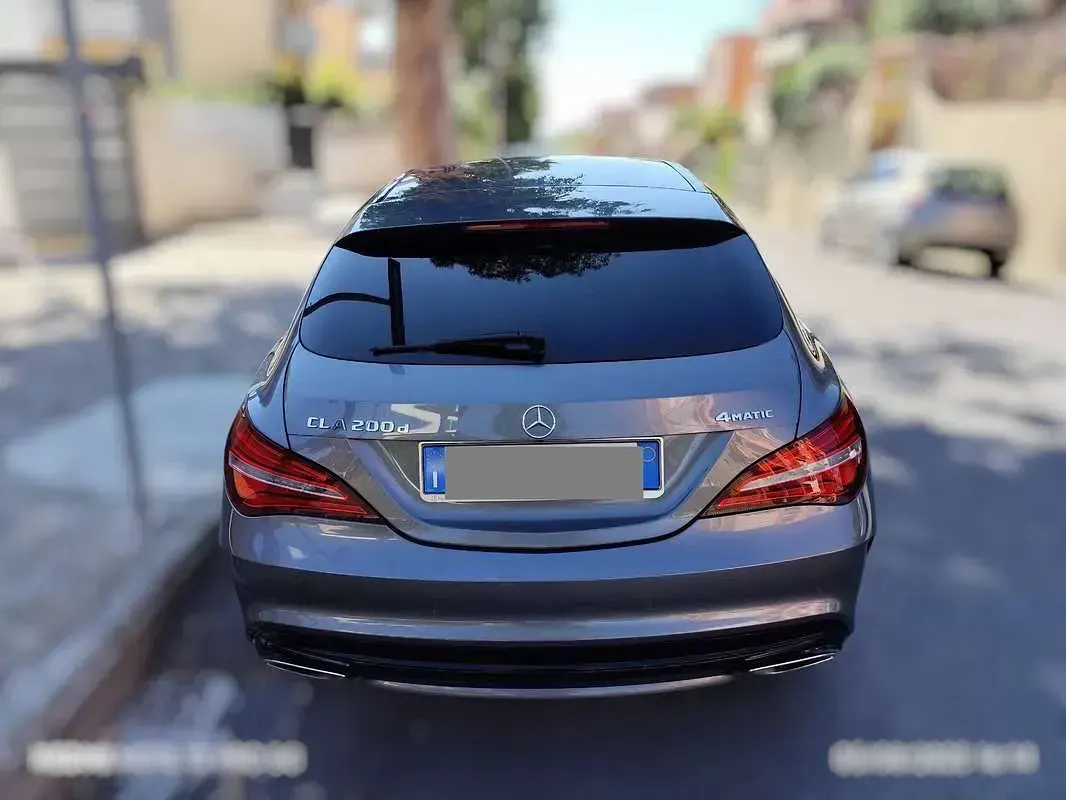 Usata Mercedes CLA200 Shooting Brake 136 CV (100 kW) 2019 Grigio Station wagon