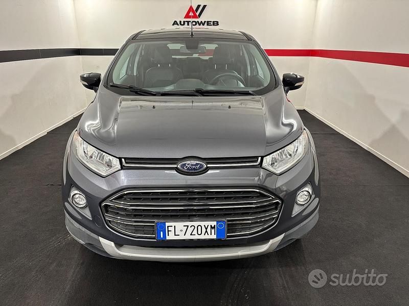 Usata Ford Ecosport Titanium 125 CV (91 kW) 2017 Grigio SUV