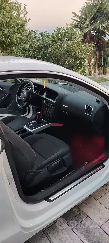 Usata Audi A5 Ambiente 160 CV (117 kW) 2011 Bianco Coupé