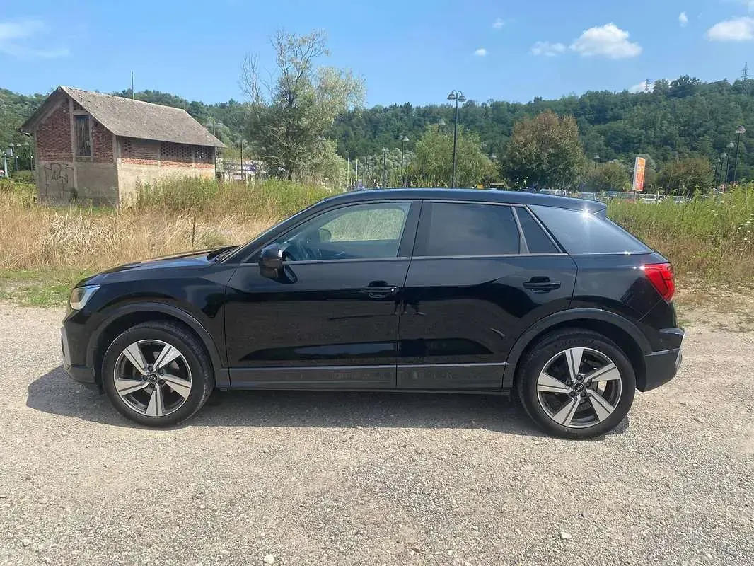 Usata Audi Q2 Admired 116 CV (85 kW) 2023 Nero SUV