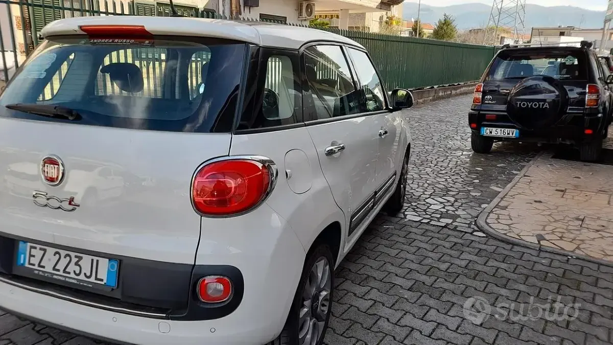 Usata Fiat 500L Lounge 85 CV (62 kW) 2015 Bianco Monovolume