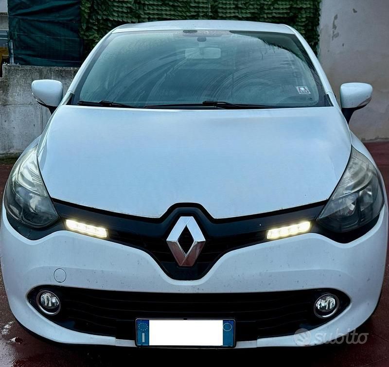 Usata Renault Clio IV 75 CV (55 kW) 2014 Bianco Utilitaria