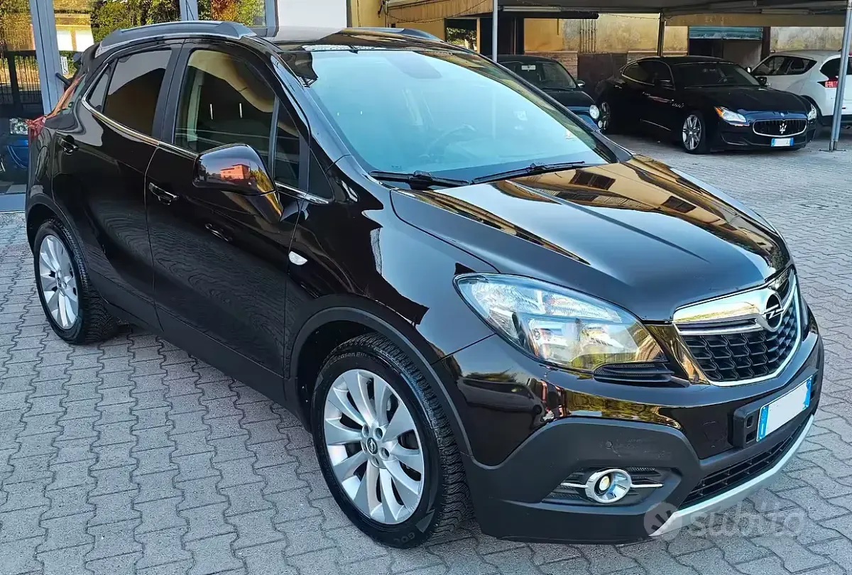 Usata Opel Mokka Cosmo 140 CV (102 kW) 2015 Nero SUV