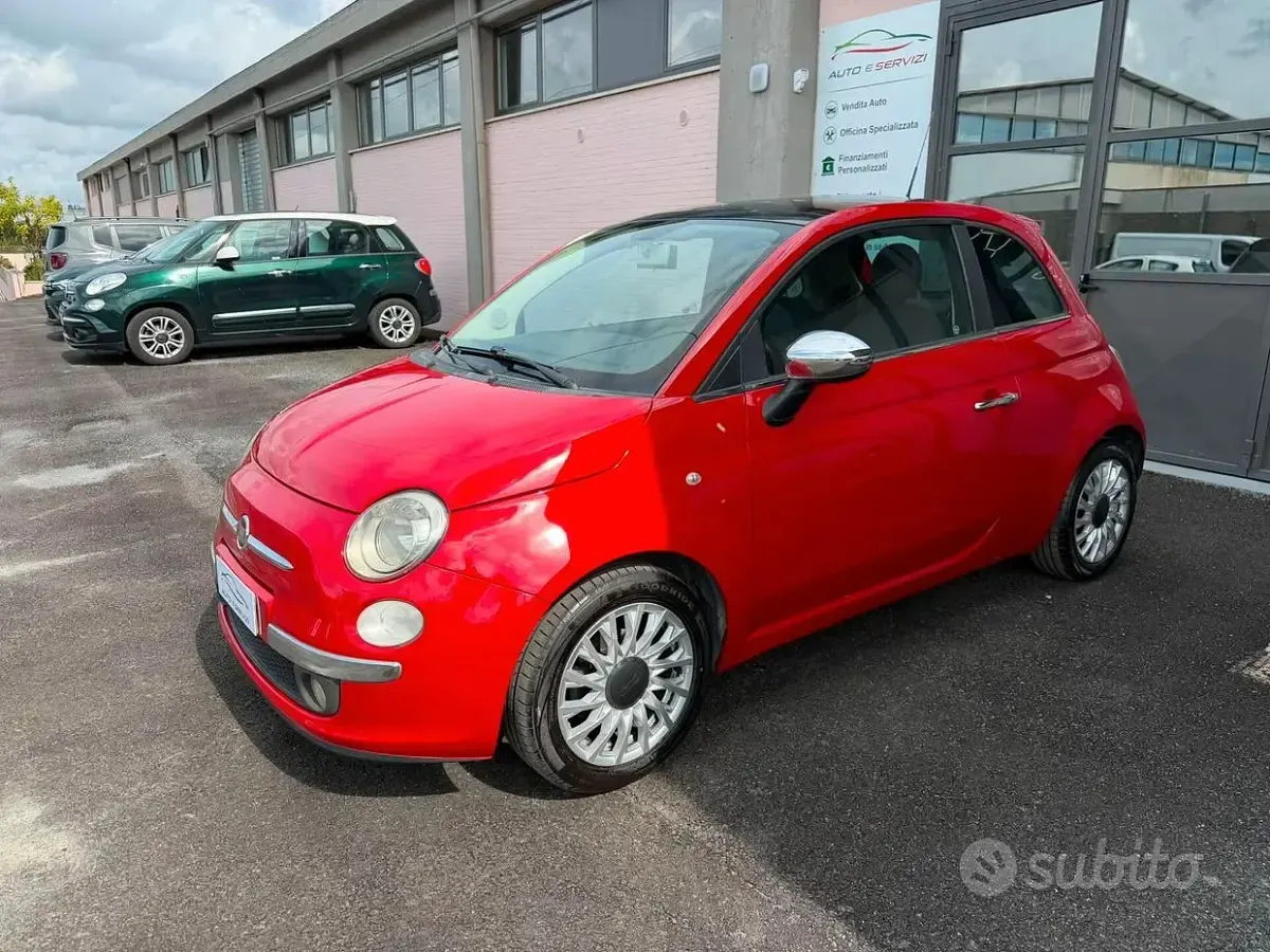 Usata Fiat 500 Lounge 75 CV (55 kW) 2009 Rosso Cabrio