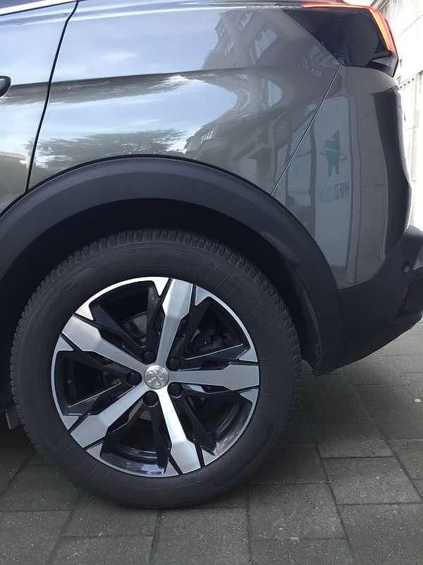 Usata Peugeot 3008 GT-line 131 CV (96 kW) 2019 Grigio SUV