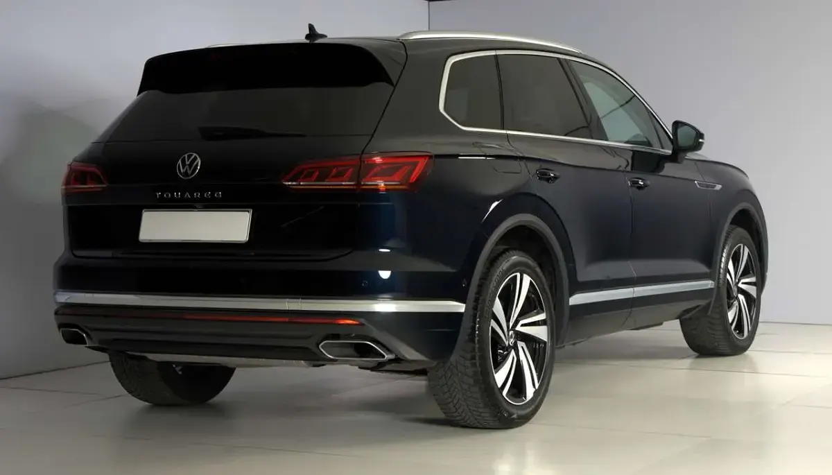 Usata VW Touareg Elegance 286 CV (210 kW) 2022 Blu/azzurro SUV