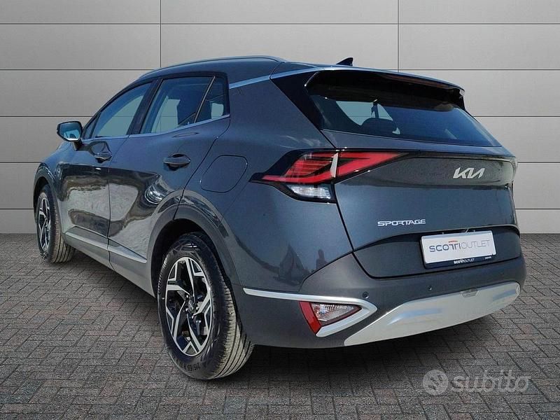 Usata Kia Sportage 136 CV (100 kW) 2025 Dark grey met SUV