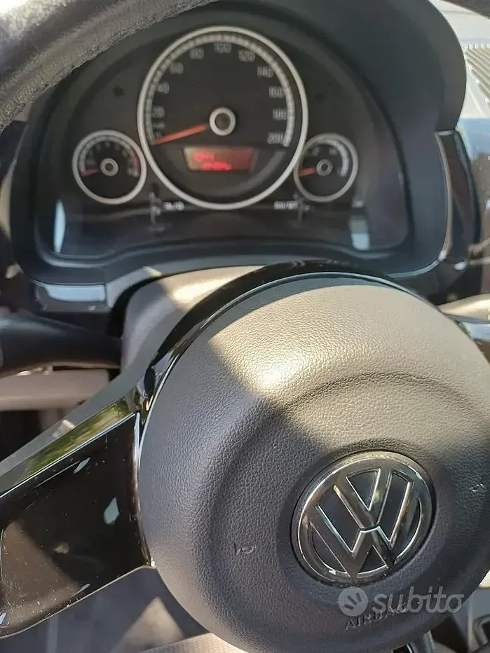 Usata VW up! 82 CV (60 kW) 2014 Bianco Utilitaria