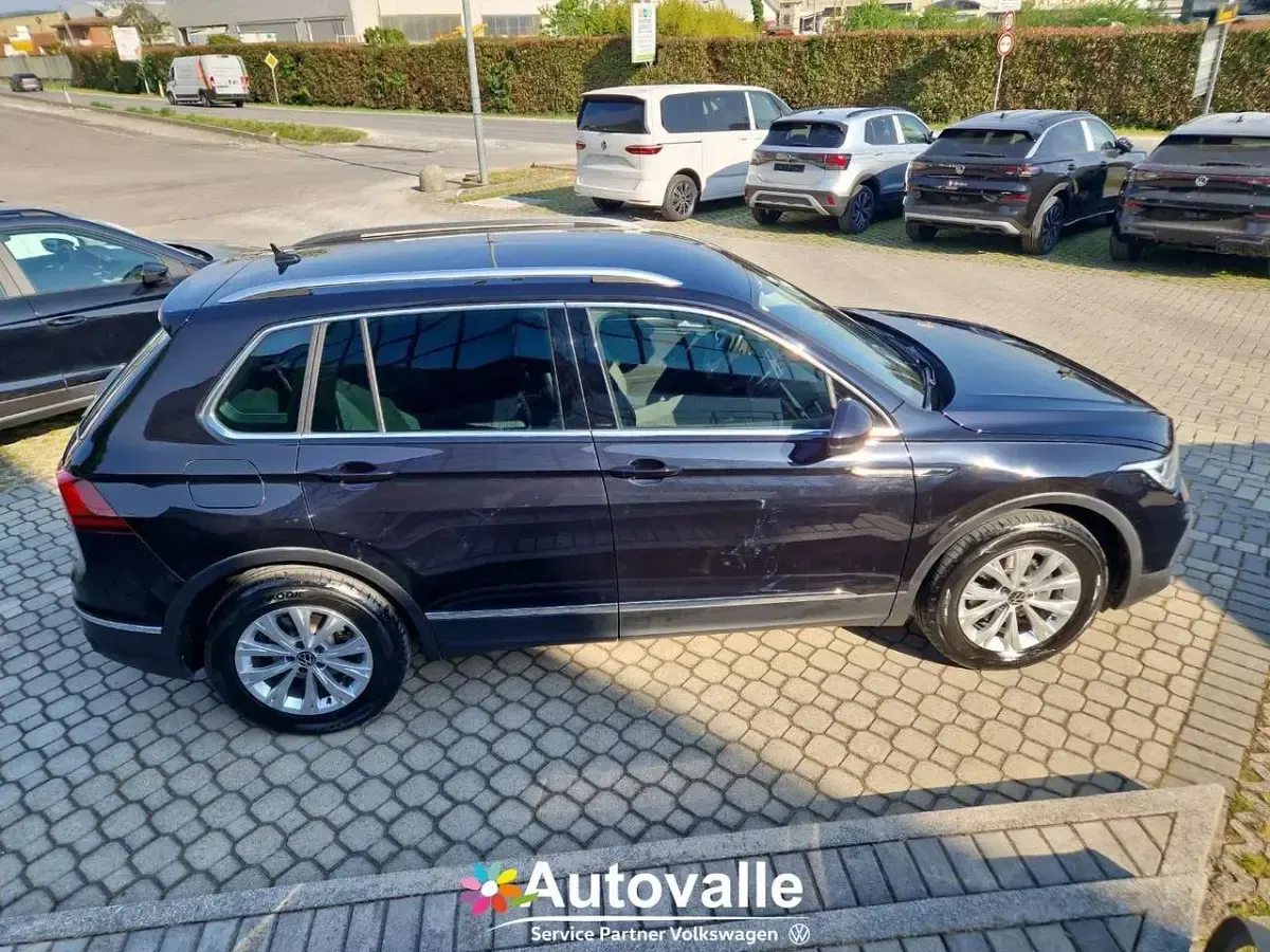 Usata VW Tiguan Life 150 CV (110 kW) 2023 Nero SUV