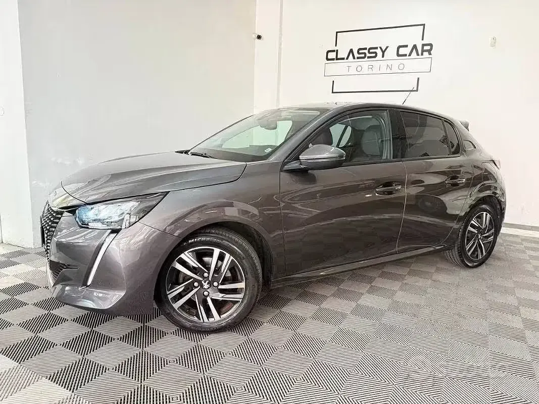 Usata Peugeot 208 Allure 131 CV (96 kW) 2021 Grigio Utilitaria