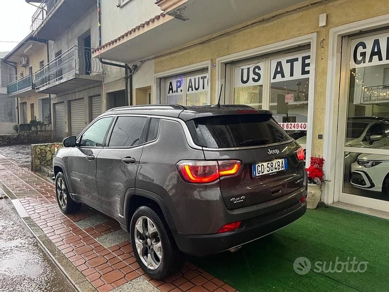 Usata Jeep Compass 140 CV (102 kW) 2021 Grigio SUV