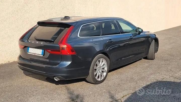 Usata Volvo V90 150 CV (110 kW) 2020 Grigio Station wagon