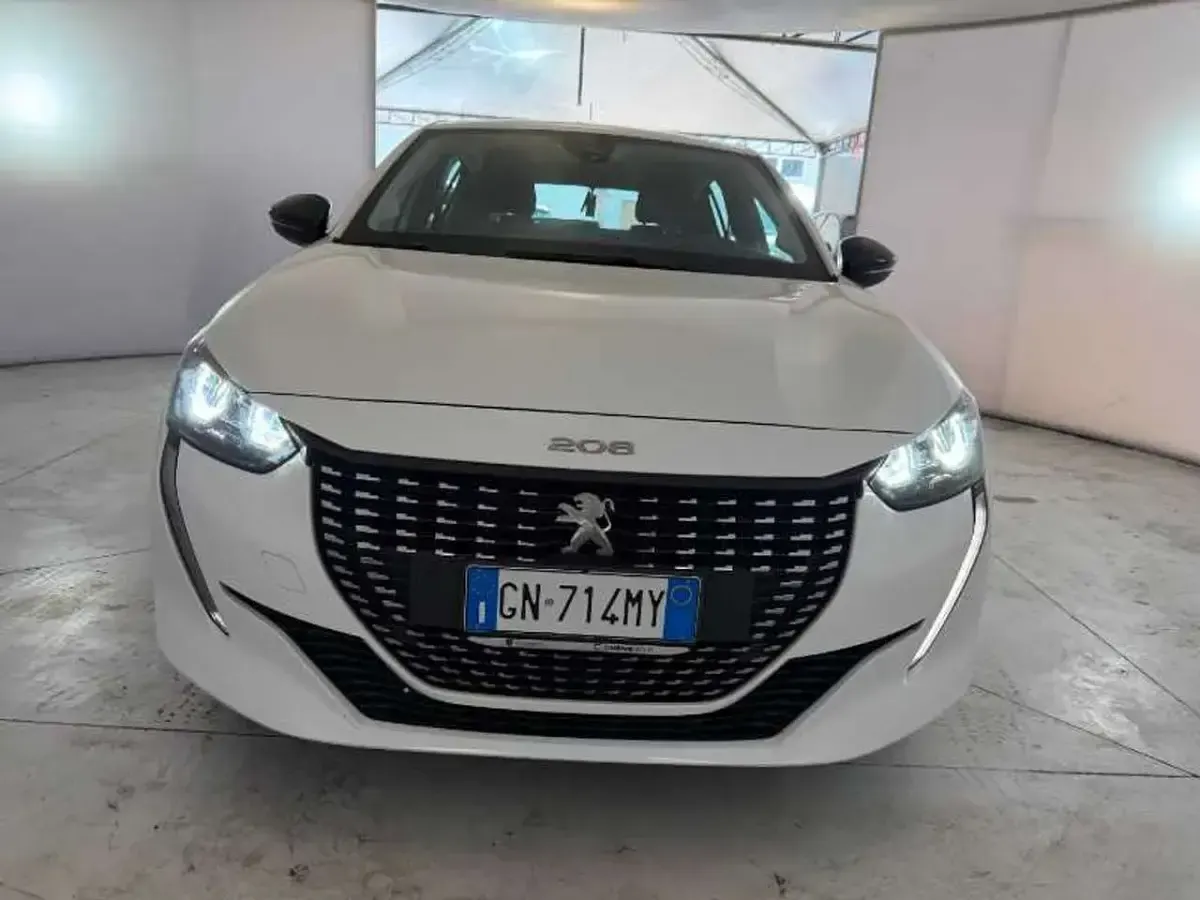 Usata Peugeot 208 Active 75 CV (55 kW) 2023 Bianco Utilitaria