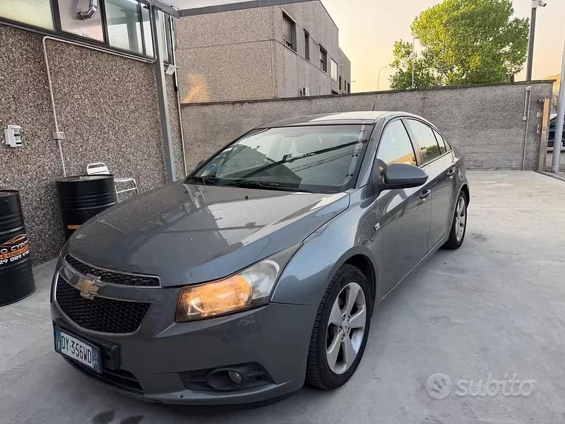 Usata Chevrolet Cruze LS 109 CV (80 kW) 2009 Grigio Berlina