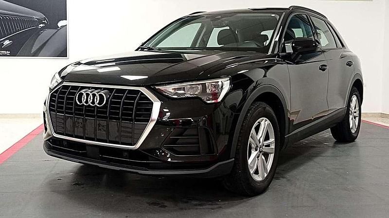 Nero Usata 2020 Audi Q3 Ambiente SUV | 24.990 € (Buon prezzo) - Immagine 1/4