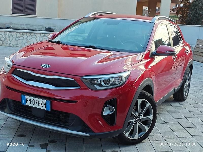 Rosso Usata 2018 Kia Stonic SUV | 10.500 € (Buon prezzo) - Immagine 1/4
