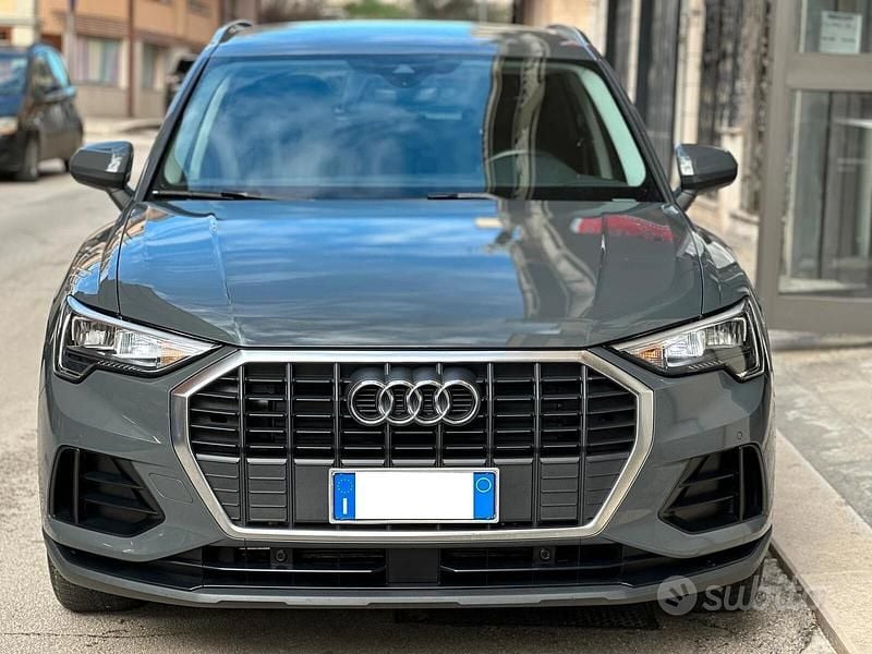 Grigio Usata 2022 Audi Q3 Advanced Plus SUV | 26.900 € (Super prezzo) - Immagine 1/4